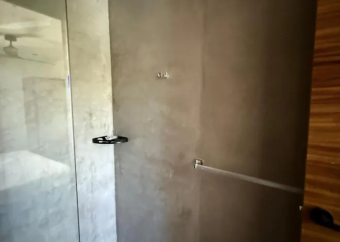 2 Bdrm-2 Baths For Groups & Music Lovers